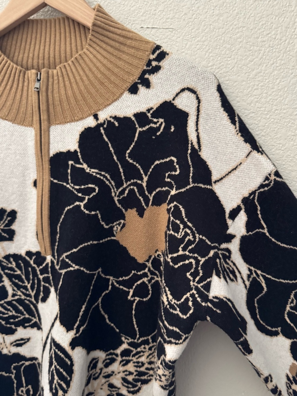 Maeve The Montana Mock Neck Sweater M Anthropologie Black Tan Floral Boxy Chunky - Picture 10 of 13